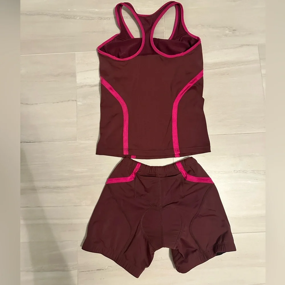 2XU racer back and triathlon and  cycling shorts - Picture 2 of 7